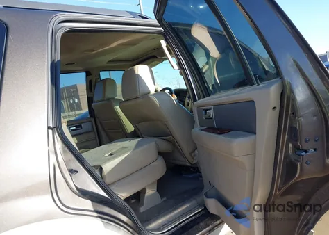 2008 Ford Expedition Eddie Bauer/King Ranch z USA, uszkodzony, nr VIN 1FMFU18588LA79038